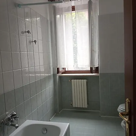 Foresteria Casa Dante Vandrerhjem Leno