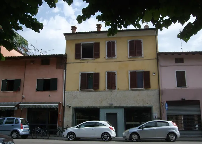 旅馆 Foresteria Casa Dante 莱诺